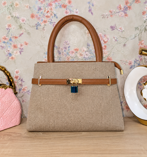 Sac Élégance à Fermoir coloris Beige